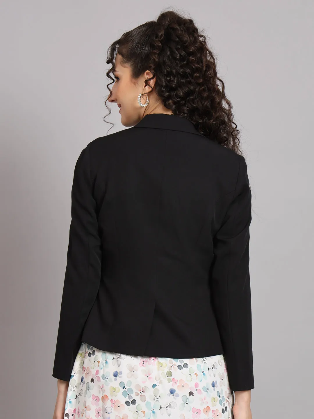 Black Polyester Notch Collar Short Blazer