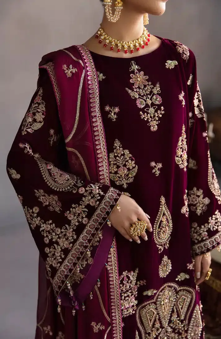 Emaan Adeel | Makhmal Velvet Edition 23 | MK-04 HAYAL